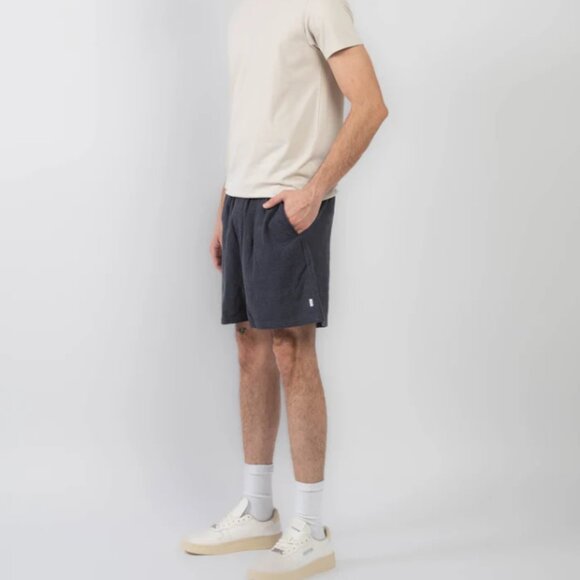 BNWT SS25 LES DEUX CHARLIE SHORTS M - Picture 13 of 15